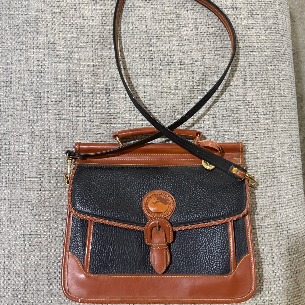 1970’s vintage Dooney & Bourke All Weather Leather Crossbody